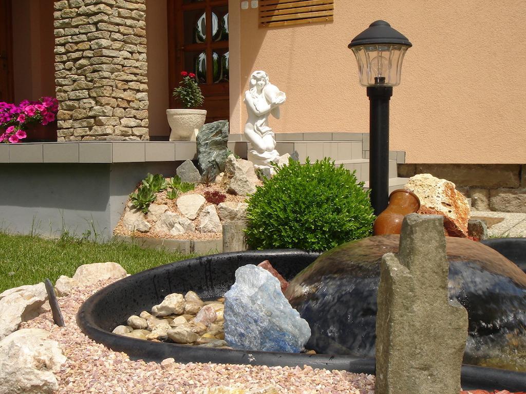Villa Monika Кестхей Экстерьер фото