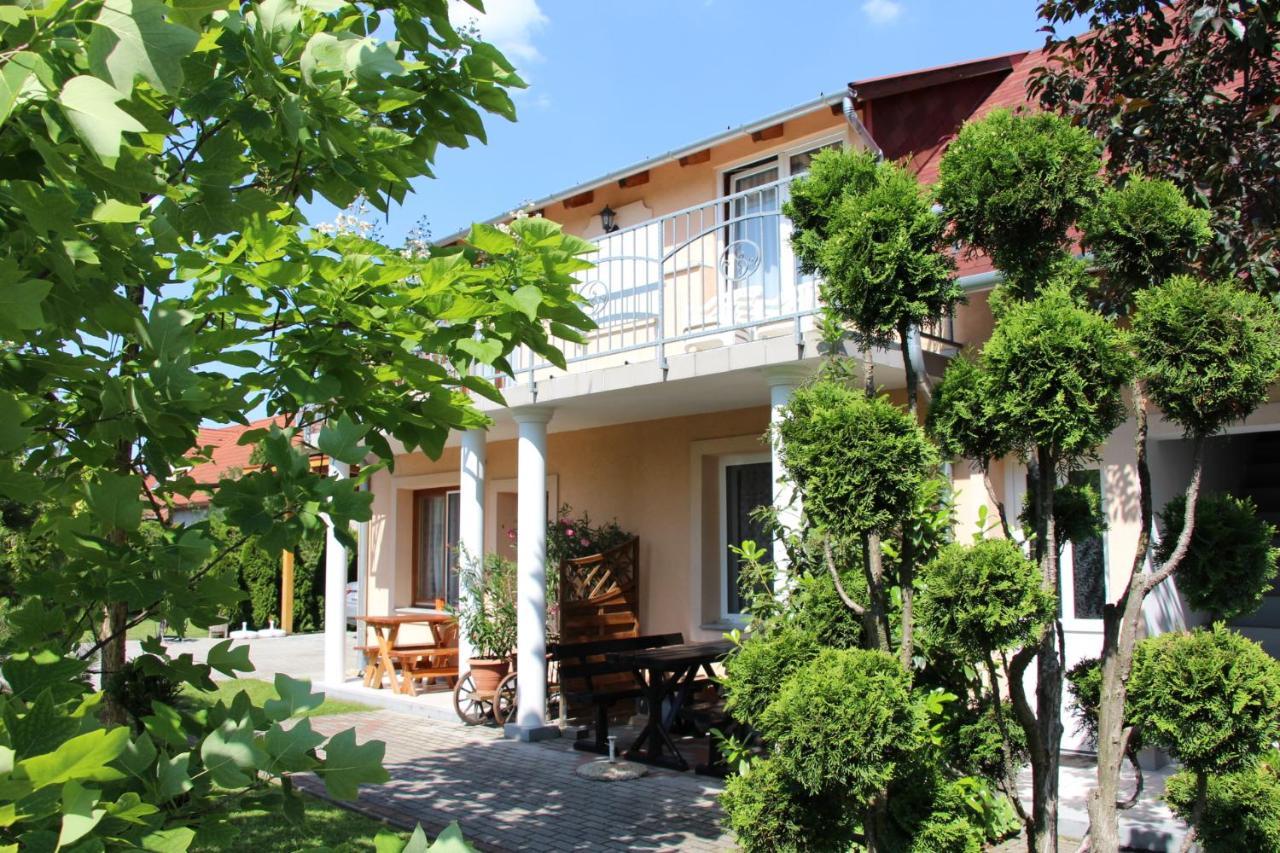 Villa Monika Кестхей Экстерьер фото